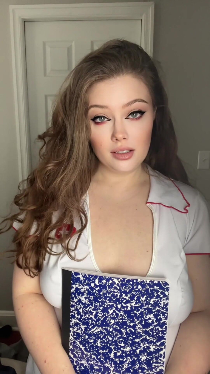 Dirtysecret: Krankenschwester Benutzt Patient Mit Comaa, Um Schwanger Zu Werden