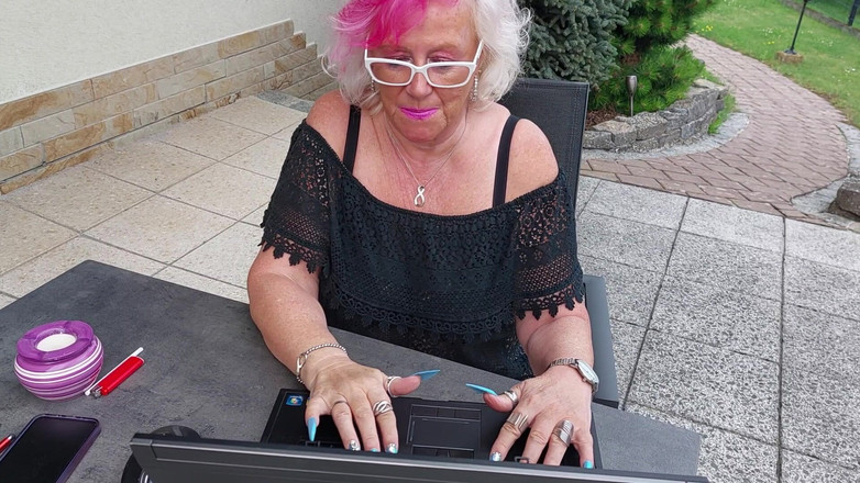 PureVicky66: उत्तेजित परिपक्व सेक्रेटरी