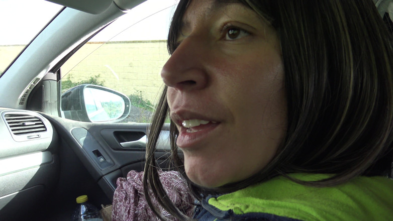 Stepmom Susan: La matrigna amatoriale fa una sega al figliastro vergine per...