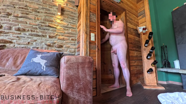 Business Bitch: Бизнесвумен удивляет своего начальника сексом в его летнем доме — деловая стерва