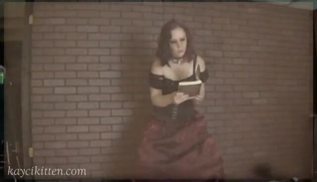 Kayci Kitten: Beautiful agony, sybian storytime