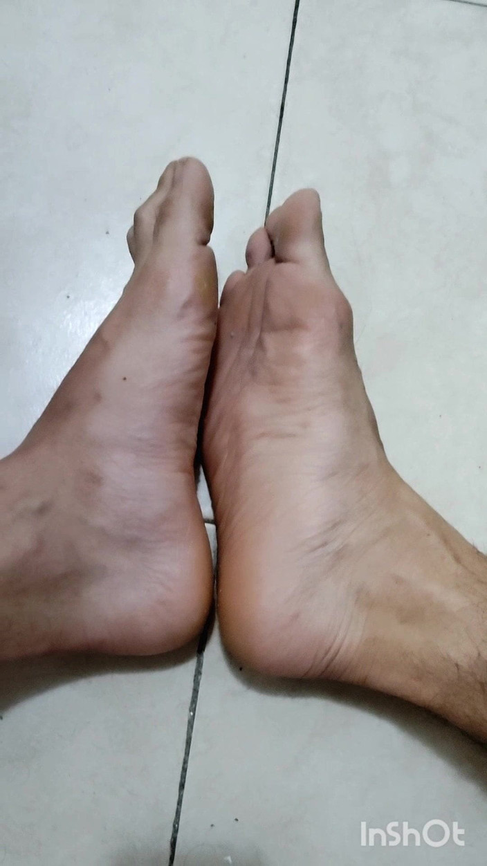 Grayalpha: Vedere la persoana 1 cu pula cu picioare