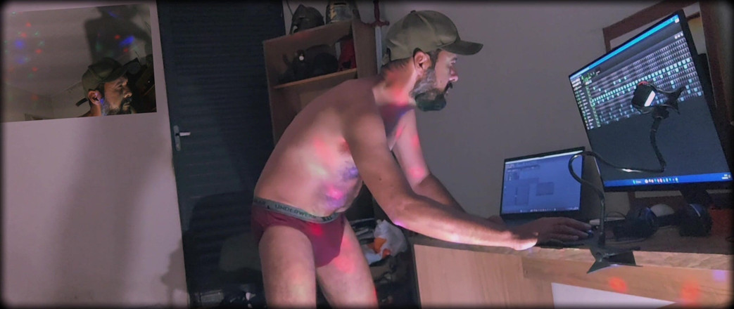 Stink HairyMale: Hard Techno Masturbation