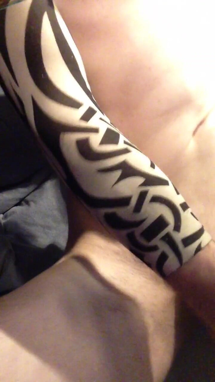 Ruggidron: Międzynarodowy kij mięsny