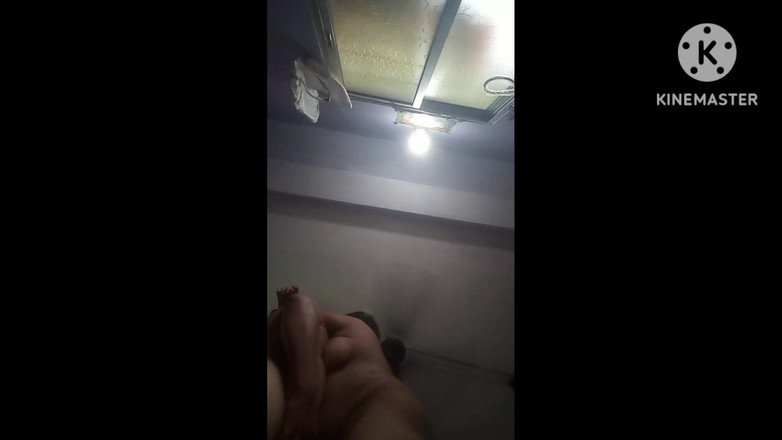 Latifah1234: Une belle-mère et son beau-fils se font baiser le matin,...