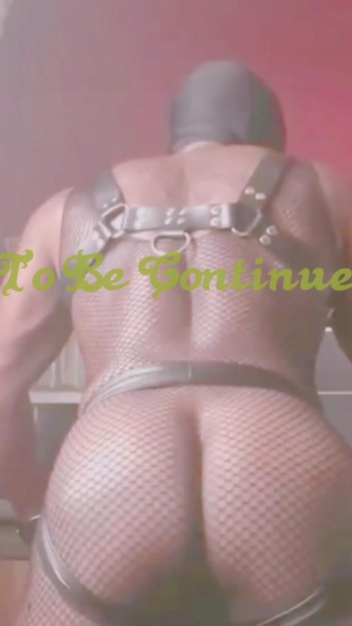 Black mature kinky muscle: Część 2 Kabaretka Body Gear Smoke &amp; Butt Wystawa