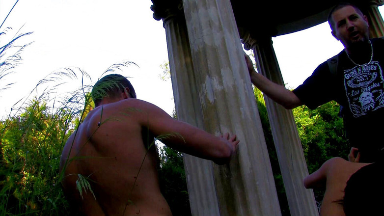 CBD Media Interracial: Dua pelacur dubur bertetek besar berkongkek dubur antara kasar bertiga...