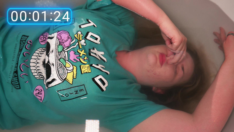 JessieHH: Sfw håller andan under vattnet utmaning 4K 60fps Gratis