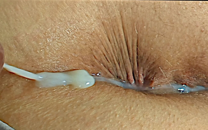 Big juicy ass booty clapper & jamdown: Preto pau masturbando enorme carga de porra na minha bunda...