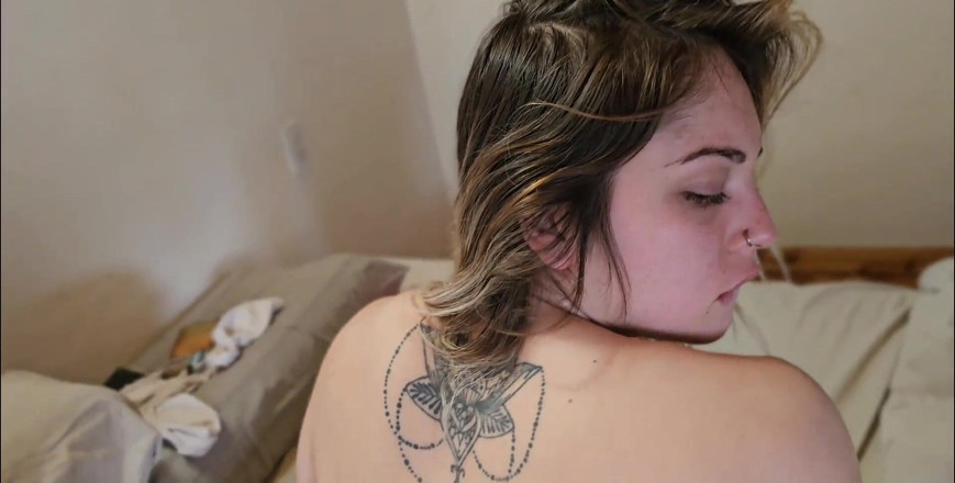 Elnonohub: 射精肛交内射大鸡巴和大屁股。