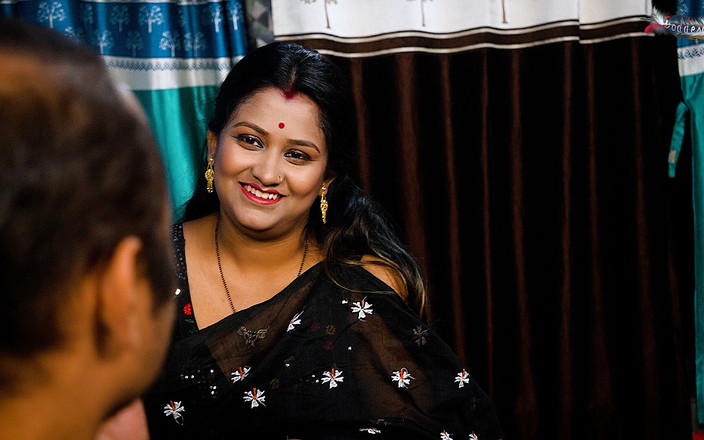 Desi Bold Movies: Desi sudipa bhabhi hardcore-analfick mit ihrer lokalen debar, als sie...