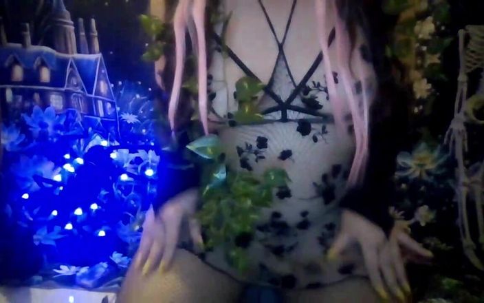 AsiaLuvDoll: Sumpf hexe lässt dich ihr tranken trinken, wirft einen magischen...