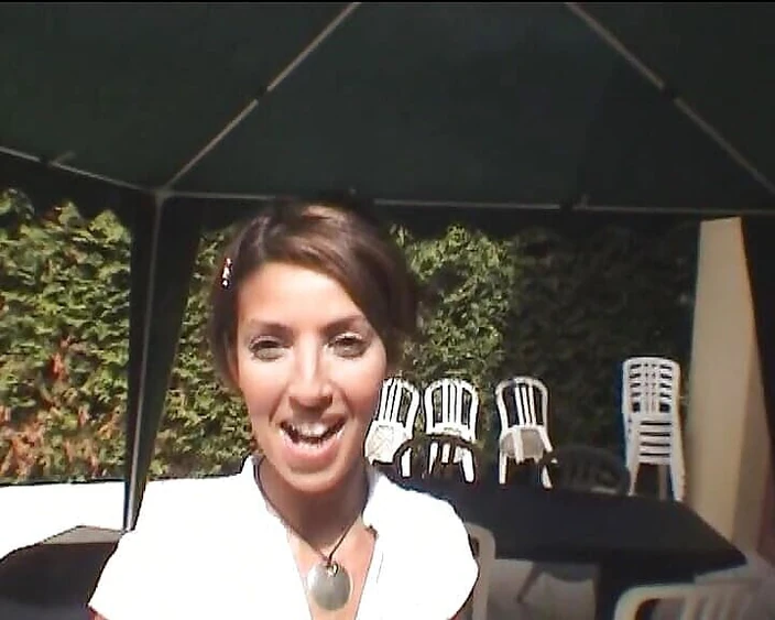 Videos Francaises: Hot French Housewife Fucking in Her Ass