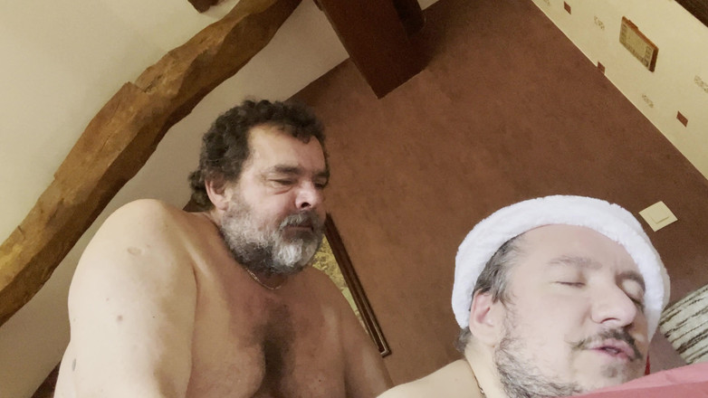 Aimeronds: Alles, was ich zu Weihnachten will, ist ein Schwanz