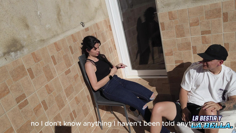 Labestiaylabella: Den bästa spermasprut med footjob görs av min flickväns bästa...