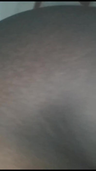 Ragazza messicana con culo perfetto succhia