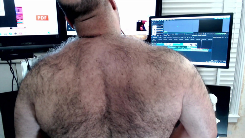 BullMuscleJoe: Bullmusclejoe chupando un consolador para Ya!