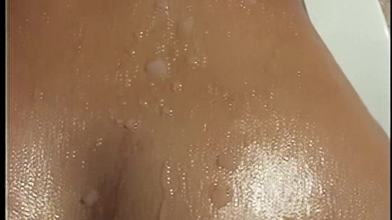 Gaylicious: Трах у бассейна в отпуске гей-пары - Sunny с долбежкой анала на улице