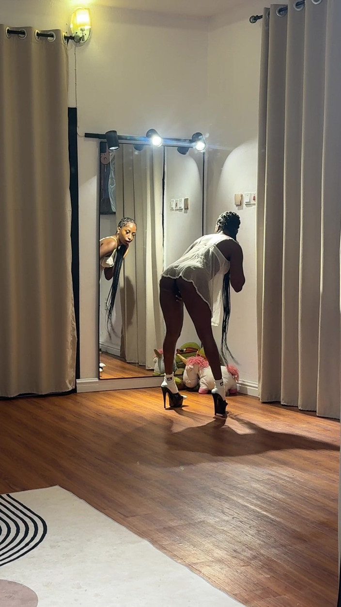 Spicyperry: Sexig lil sak