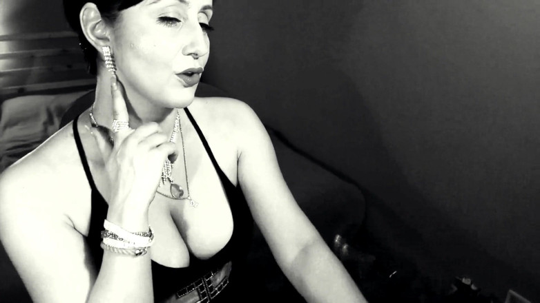 LegsOnHeels: Smoking tease in classy outfit