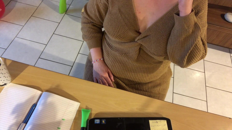 Loola et jim: I'm teleworking I'm calling my boss for an order with...