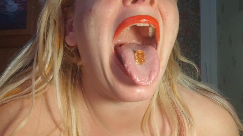 Putarankahotmilf: Zpátky doma a našel jsem na mé pohovce malé muže