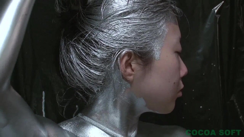 Cocoa Soft: Perak cat Asia dipuaskan dengan alat penggetar