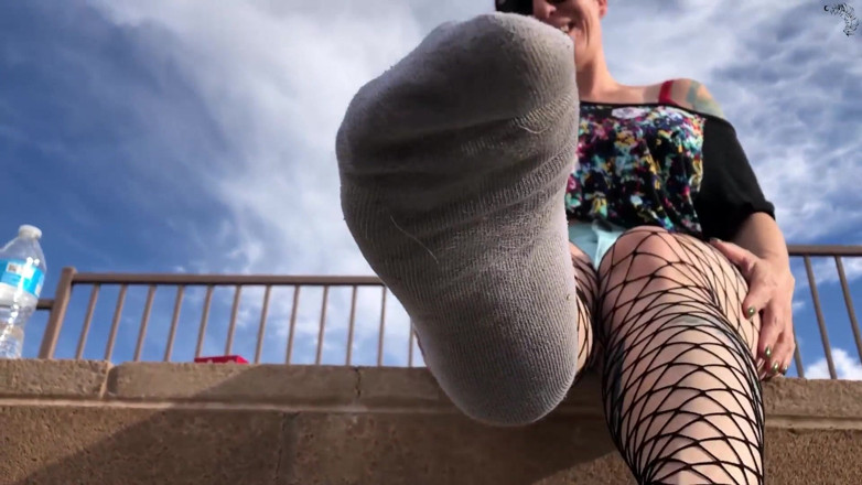 Nikki's Fetishes: Sucker for Stinky Socks Public Worship