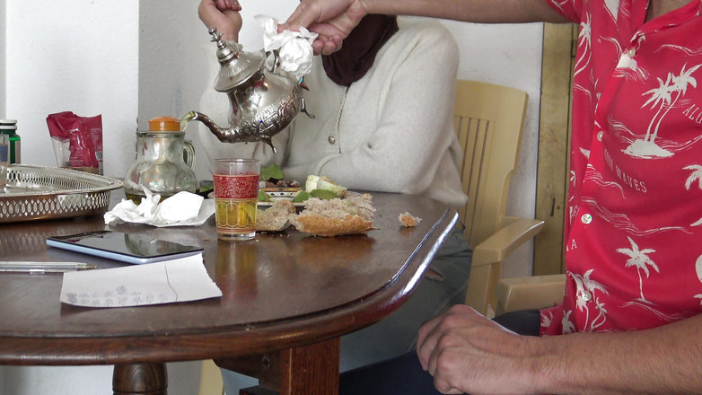 Souzan Halabi: Tesão de enteado assistindo pornô na frente de sua madrasta...