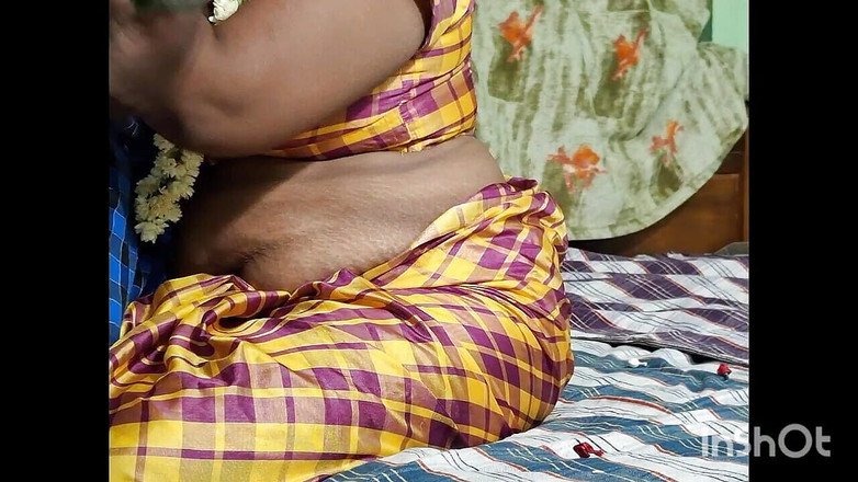 Mirchi jodies: タミルサリー主婦ロマンス元ボーイフレンドと