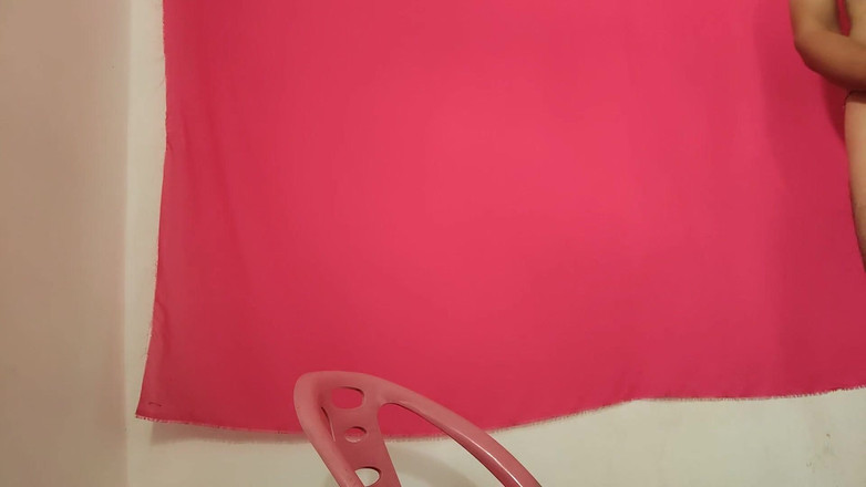 Valkyrieandluigy: Hübsche freundin lutscht tiefe kehle