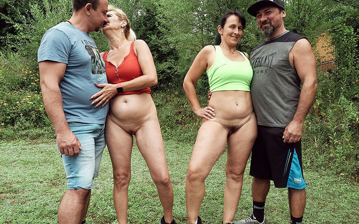 Only Taboo: Pesta seks liar bareng cewek-cewek dewasa