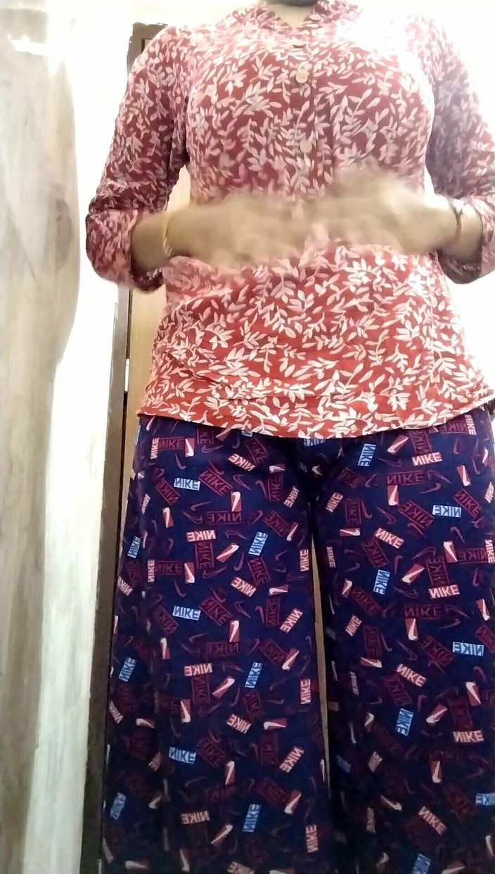 Riyathakur: Indický guff se naprosto bavil poté, co viděl zadek