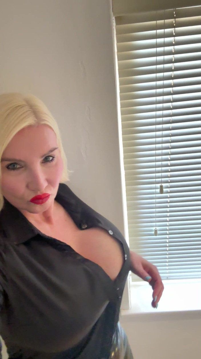 Sophie James: That Just Fucked Look Today Because I Have Just Been...