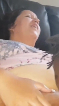 Hubby Tongue Fuck Licking My Clit Loud Leg Shaking Orgasms
