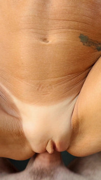 Leilani Lei, pipe, footjob et sexe