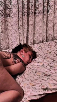 He Punched His Hand in the Pussy of the Naughty Young Girl