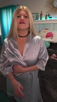 Freeloading styvmamma måste lägga ut eller komma ut 4k