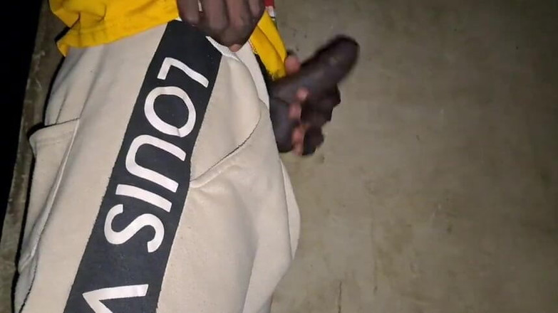 Power dick: Hot Very Manly Black Guy Shows off His Black Cock