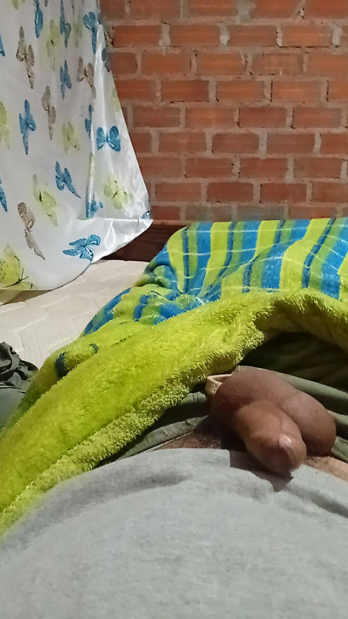DemandingLining73: Masturbating Alone in My House