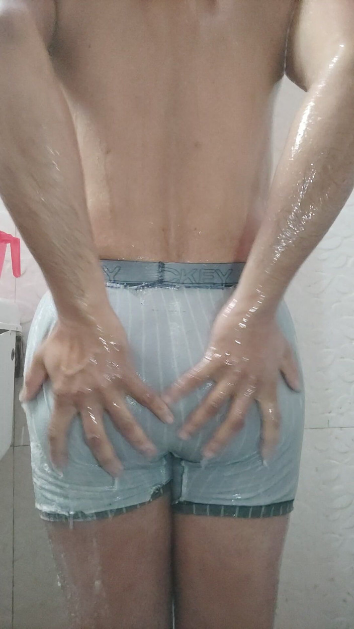 Butty89: Fare la doccia con rotondo.