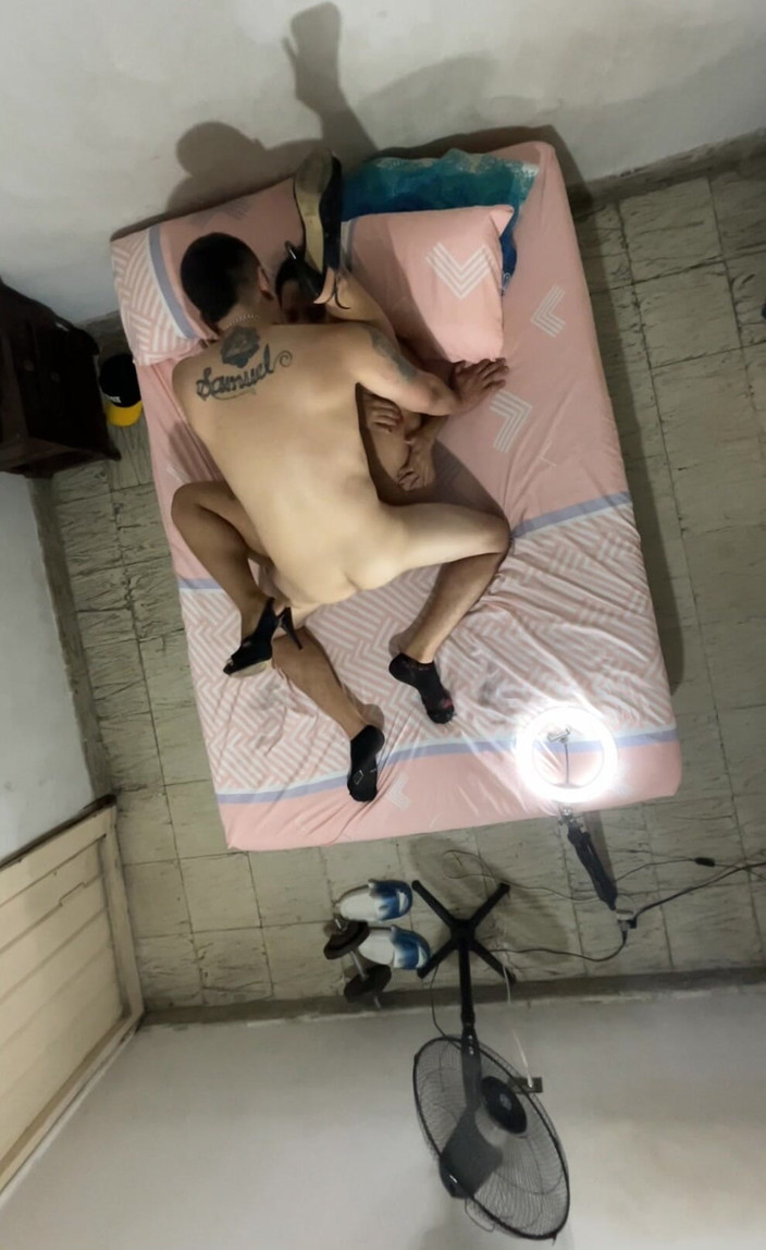 Monozion: Love Tells Me With The Heels On Home Video auf...