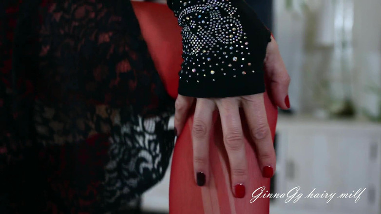 GinnaGg: Sahibe çorap değiştiriyor ve elbise değiştiriyor, ayak fetişi, çorap fetişi, ayakkabı fetişi -...