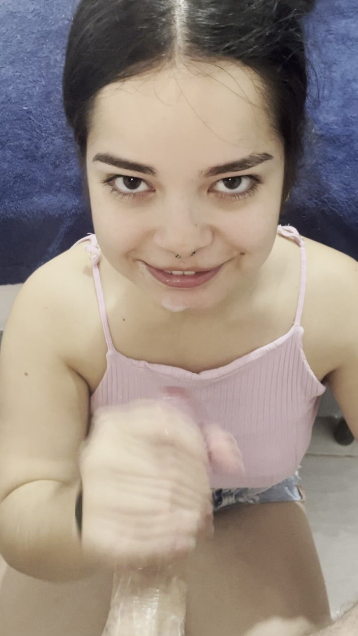 Debora Mendes: Vzhledy, které dominují - Chemie mezi Deborou a velkým pérem, které...