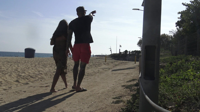 Juan Lucho: Anal to the Brunette From the Beach (beautiful From the Sun)