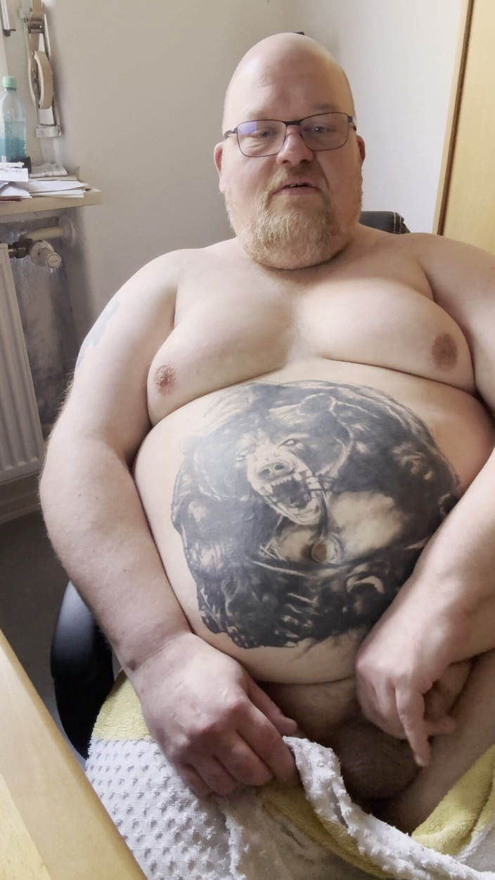 BigBearFrankfurt: hot bange di kantor