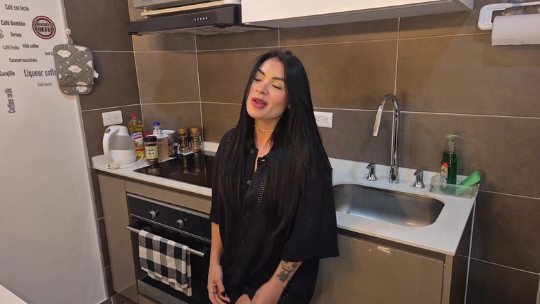 Aaroon Mush: Bez přemýšlení šukám sestru svého nejlepšího kamaráda, zatímco sledujeme fotbalový zápas