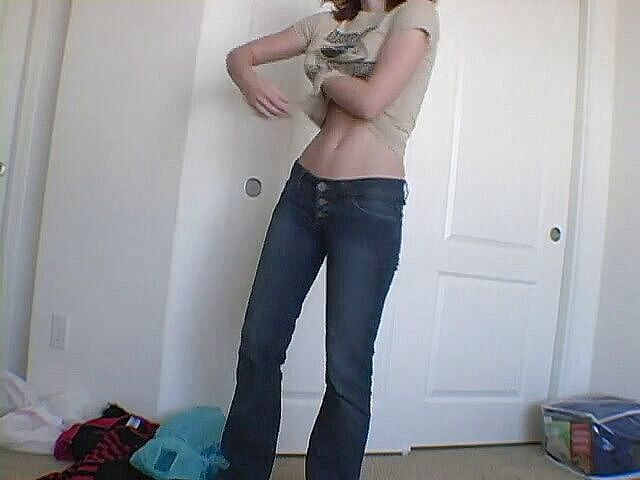 Solo Austria: Волохата тінка та її сексуальна білизна