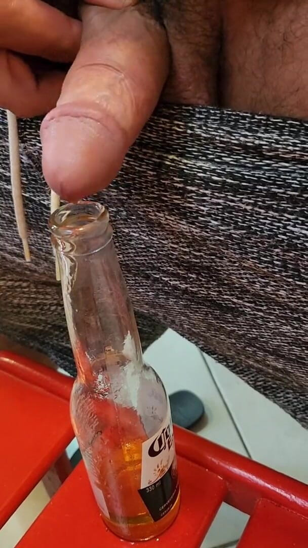 Pietro Montoya: Giving a Bottle of Piss to My Love