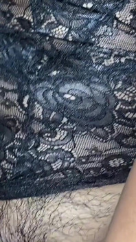 Ngentot istriku dengan lingerie hitam
